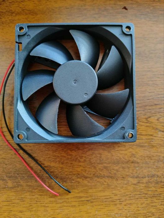 Вентилятор gdyhdz 9225SH12