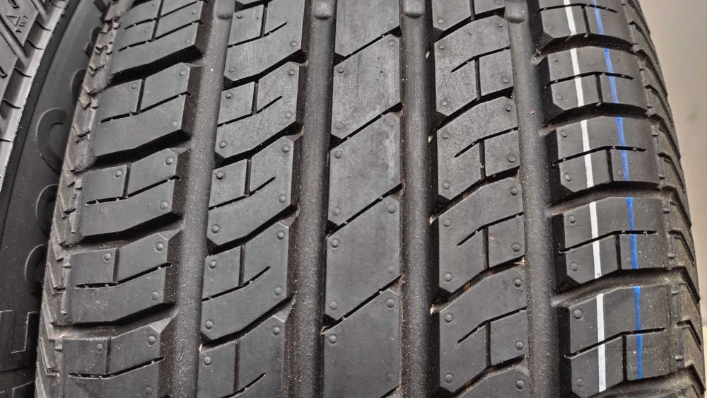 шина 215/55R16. Continental. 99%. Bridgestone
