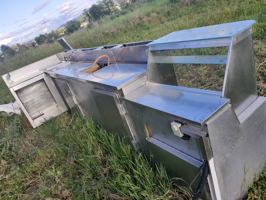 Balcão em inox em bom estado