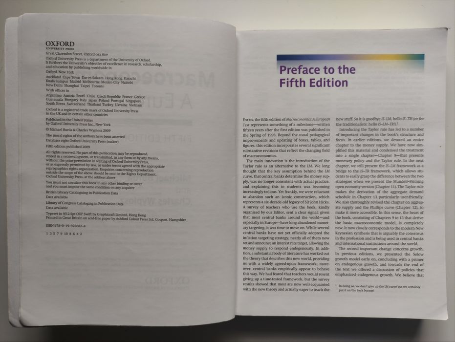 Macroeconomics: A European Text