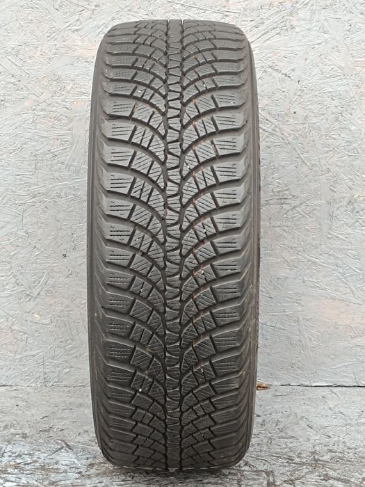 215/55R17 98V kumho WinterCraft WP71