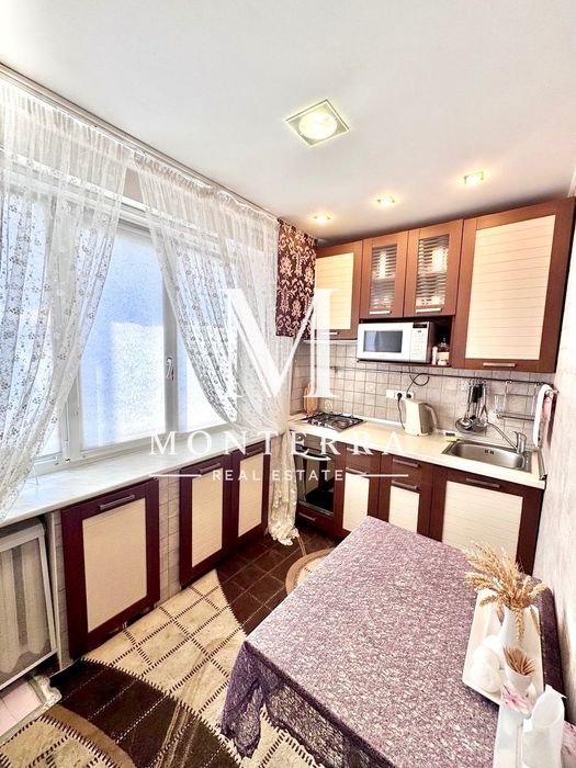 Продаж 3-к квартири з ремонтом, меблями та технікою Русанівська набережна Дніпровський район Лівий берег