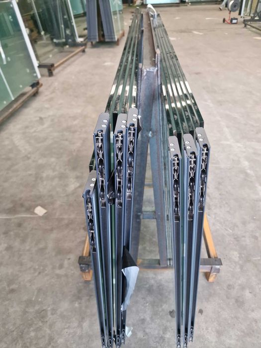 Kompletny zestaw szyb przesuwnych na taras. 12 szt. 90*238 cm