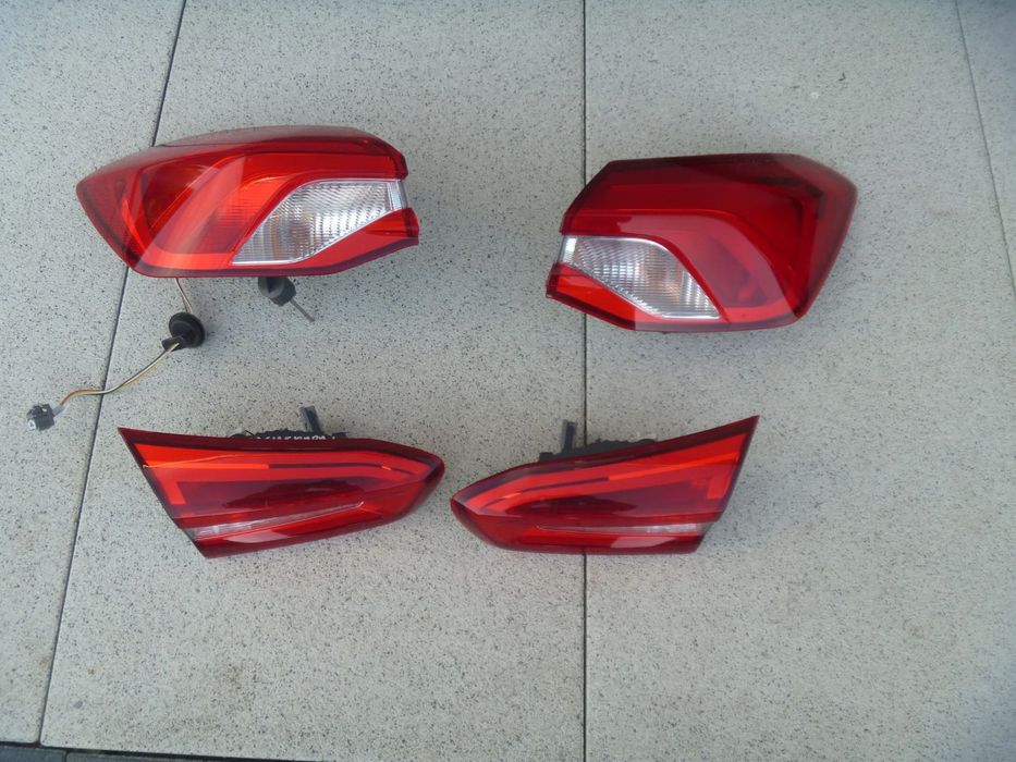 FORD FOCUS MK4 HB LAMPA TYLNA LEWA PRAWA LED W KLAPĘ ORYGINAŁ IGŁA