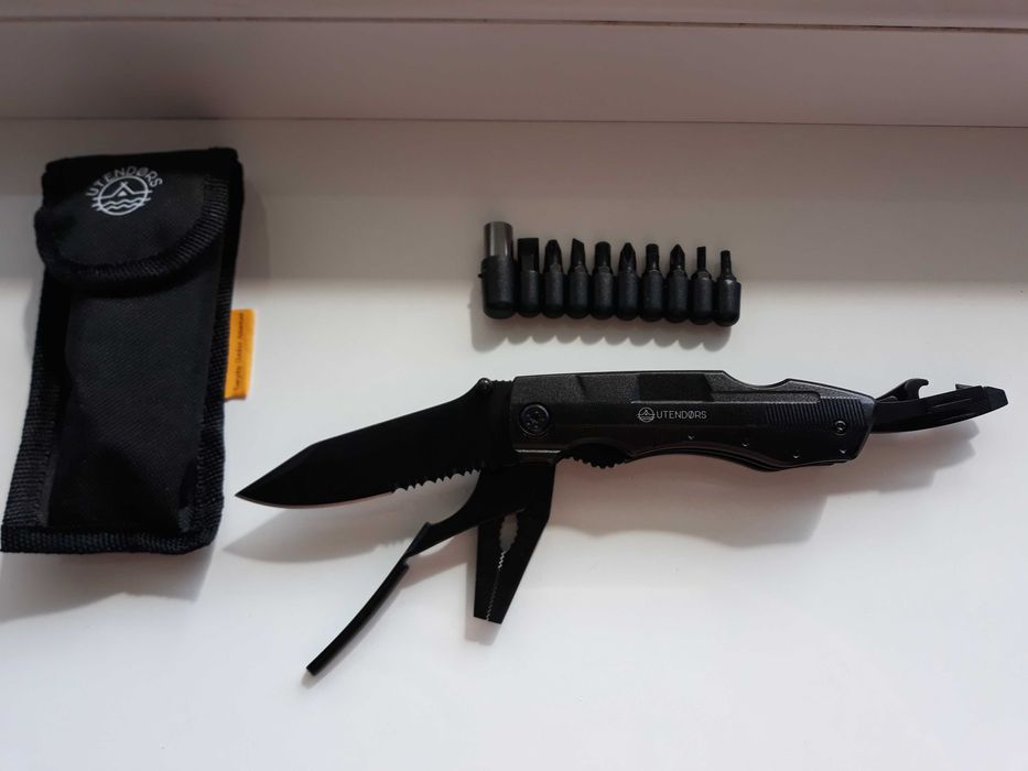 Multitool z etui nowy