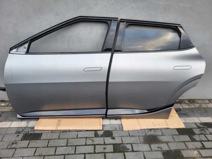 KIA EV6 двері ..