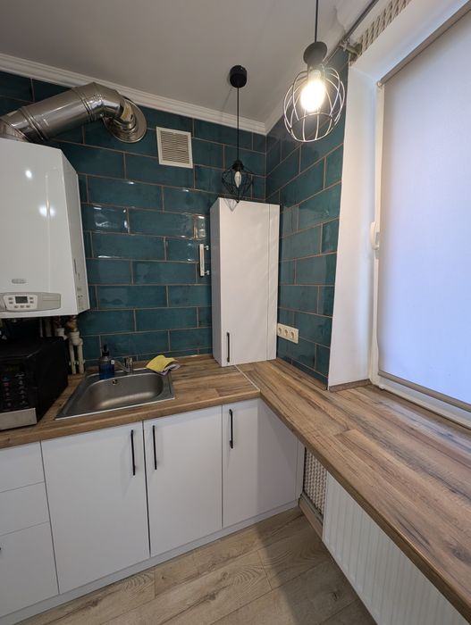 Продам приміщення 25м2 біля Ратуші 3 поверх