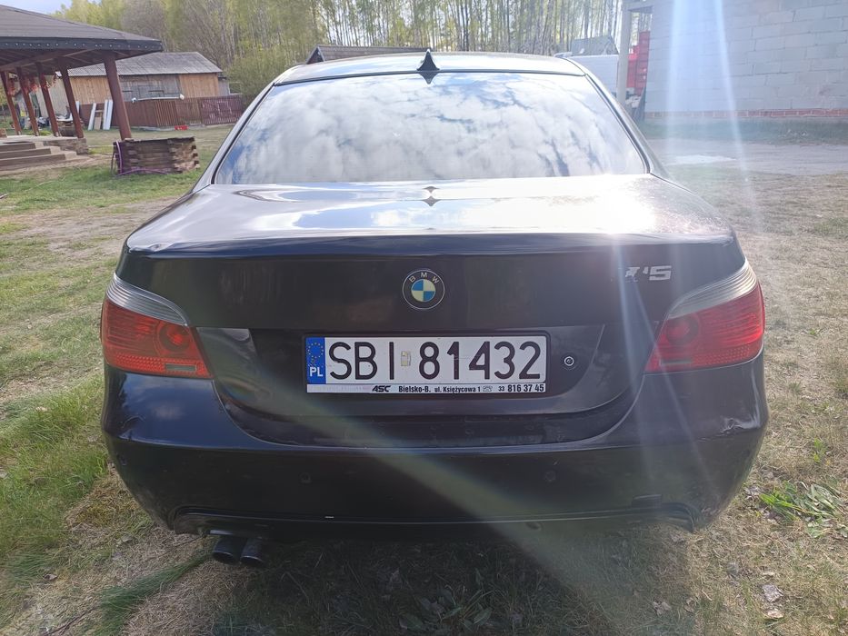 BMW 520 samochód