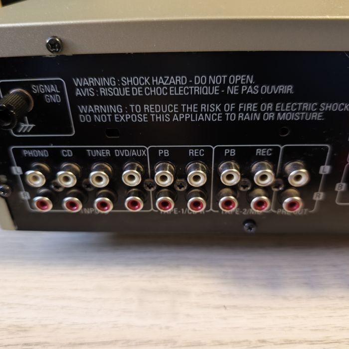 Wzmacniacz Denon PMA 700ae