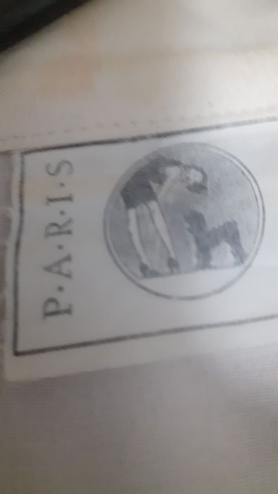 Blusa  camiseiro  com renda na frente botões  madrepérola  cor branca