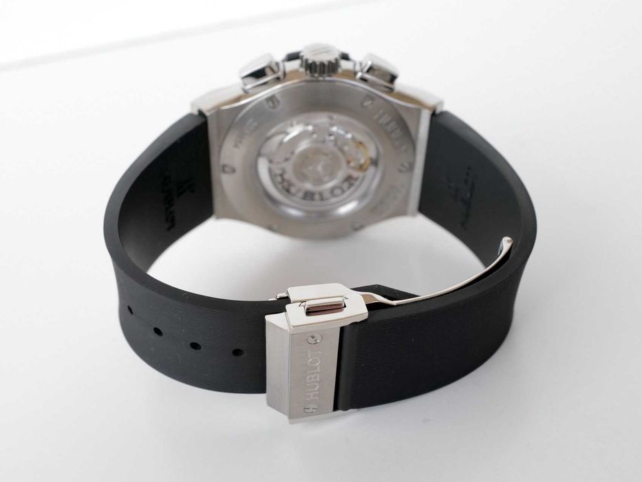 Classic Fusion Chronograph Titanium Black 45 мм (2025)