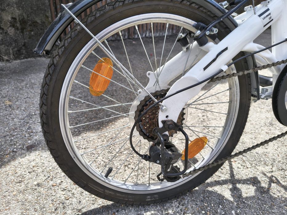 Bicicleta eayscral takeaway 100 quase sem uso