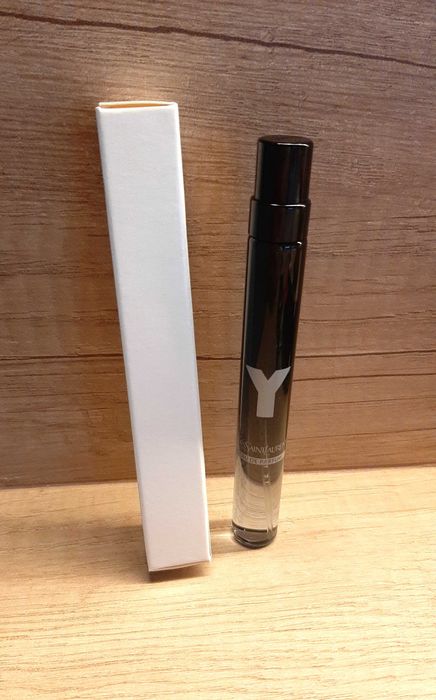 męski zapach Yves Saint Laurent Y