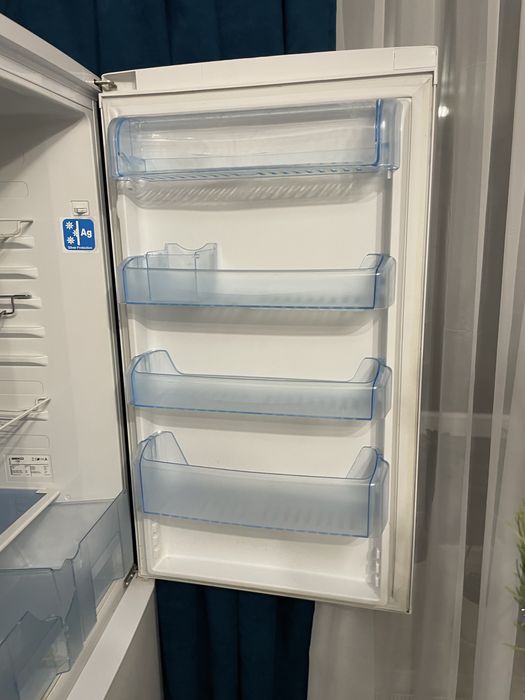 Холодильник Веко.