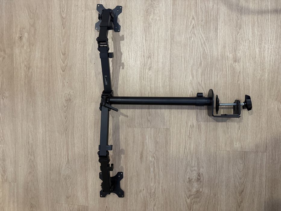 Suporte Duplo Articulado para 2 Monitores  30€