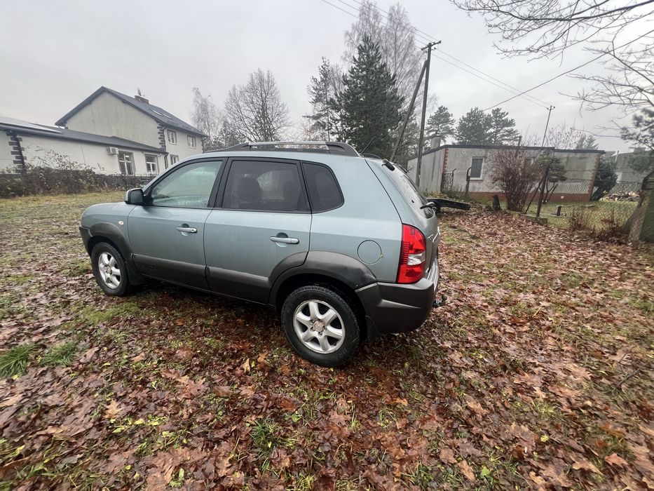 Хюндай Тюксон Hyundai Tucson 2.0 D 4*4