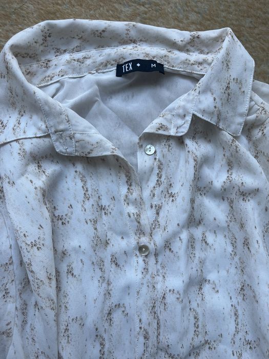 Kremowa sukienka rozmiar M