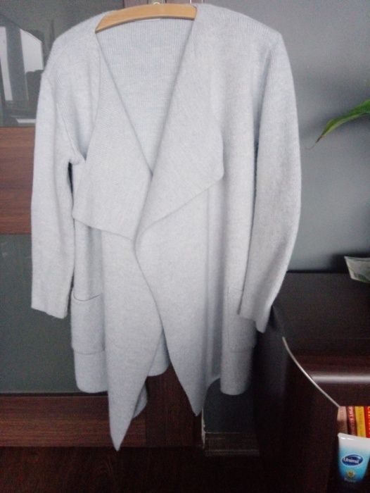 Sweter narzutka L