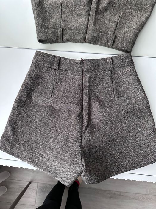 Твідові теплі шорти