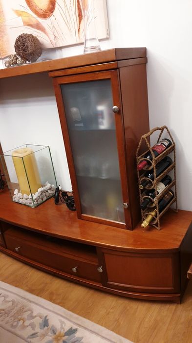 Estante sala cerejeira