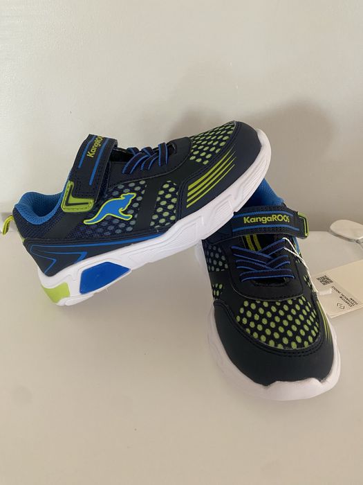 Мигаючі кросівки KangaROOS для хлопчика 30