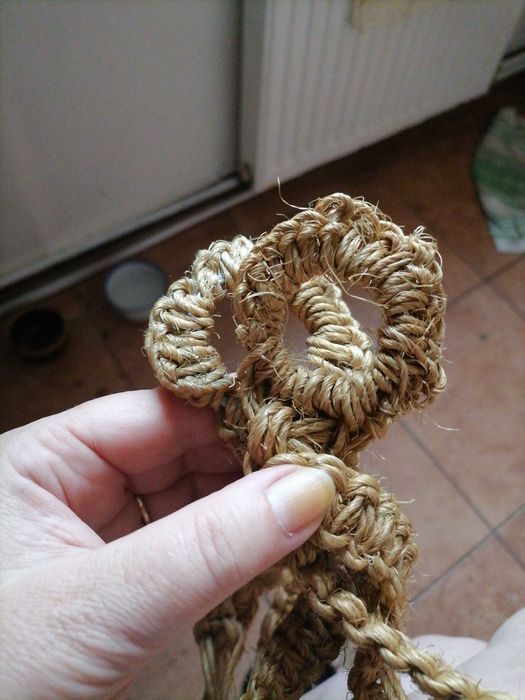 Kwietniki plecione ze sznurka- Makrama
