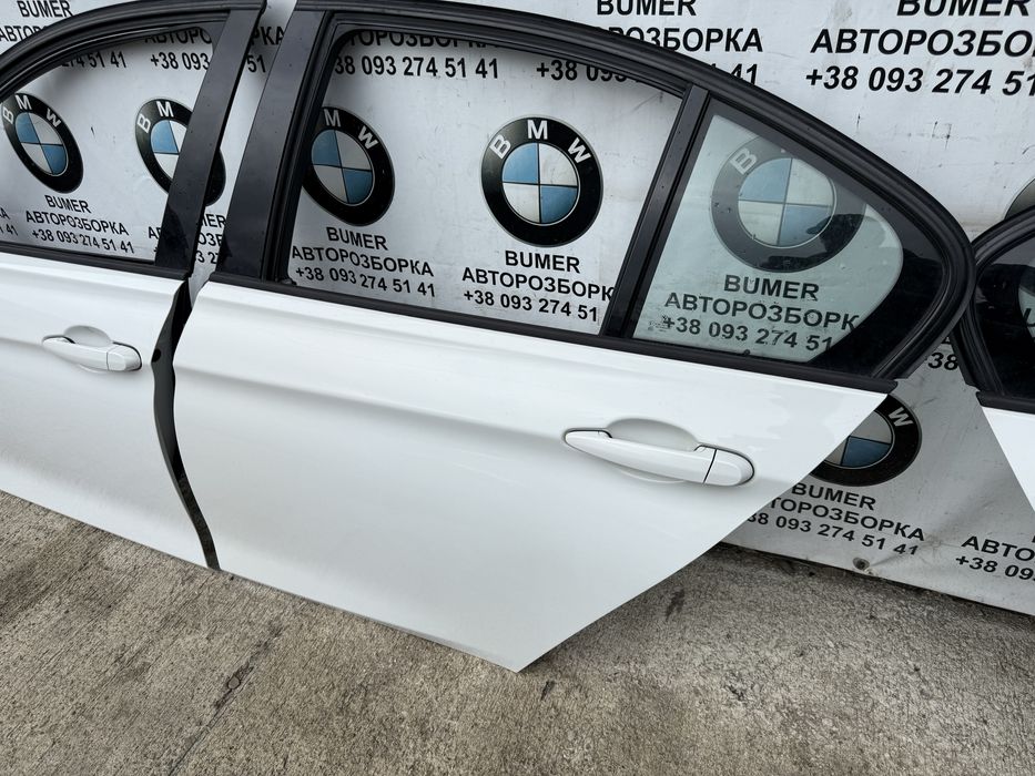 Бмв ф30 двері колір а300