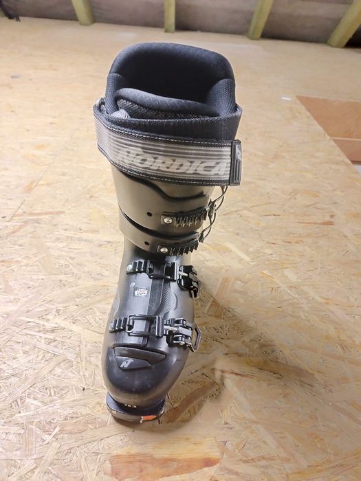 Nordica Strider Elite 130 DYN black 28,5