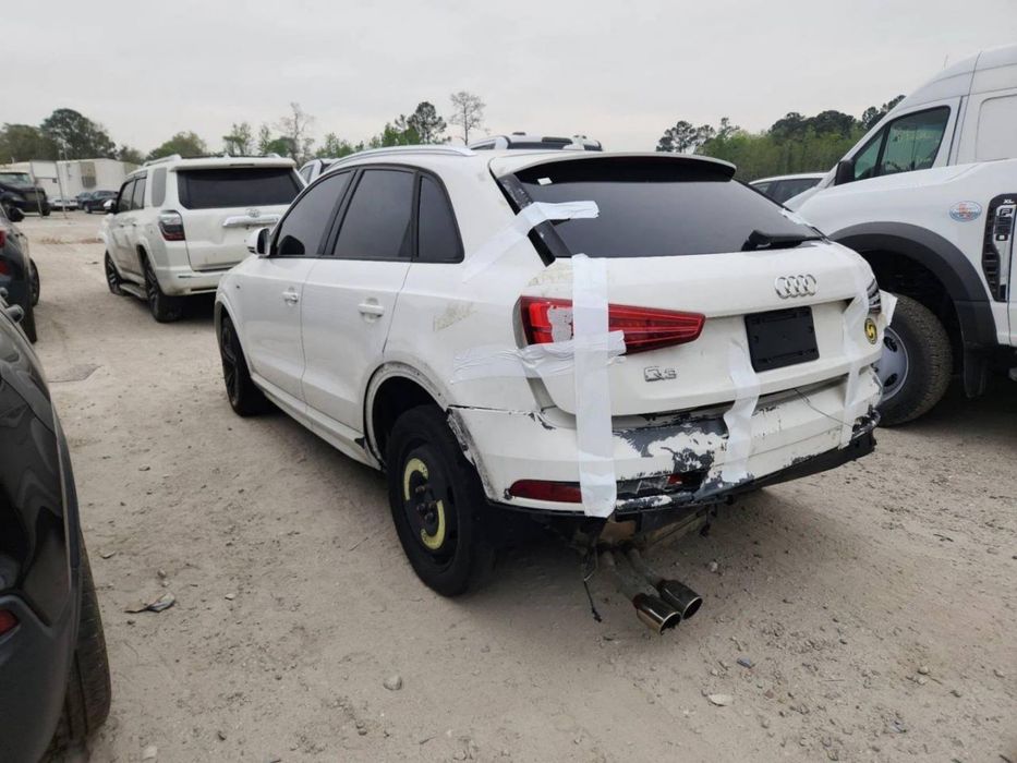 Аудi Q3 2017 рік чистий