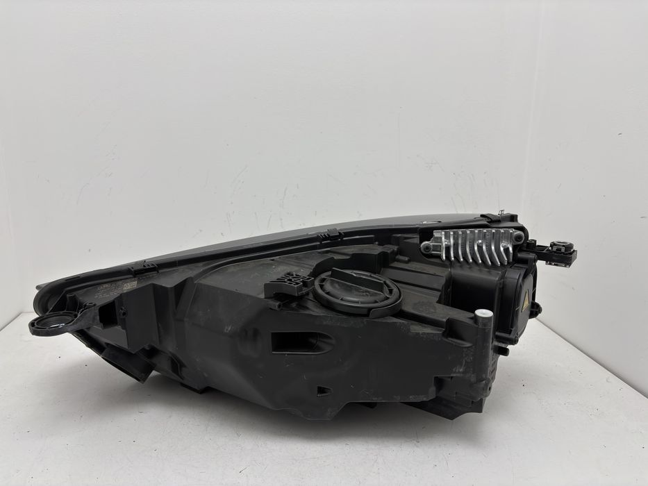 Фара права Audi Q5 80A 2018-2021 Xenon USA