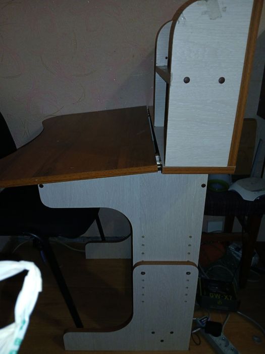 Парта/стіл + стілець з регулюванням