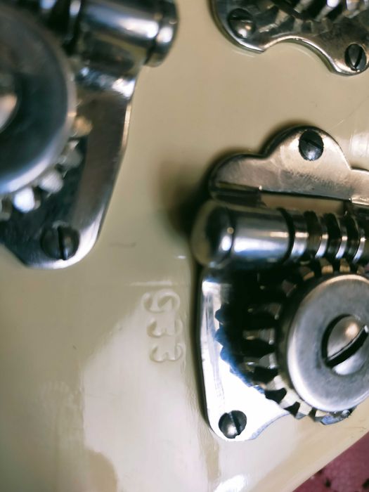 Jolana JANTAR Bass 1988