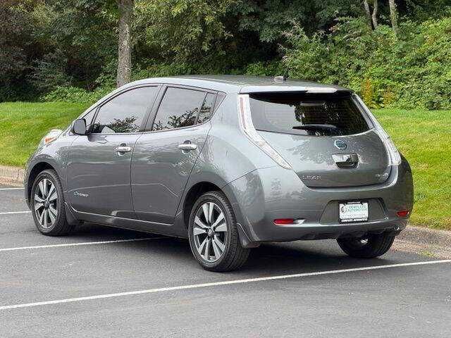 2016 Nissan LEAF