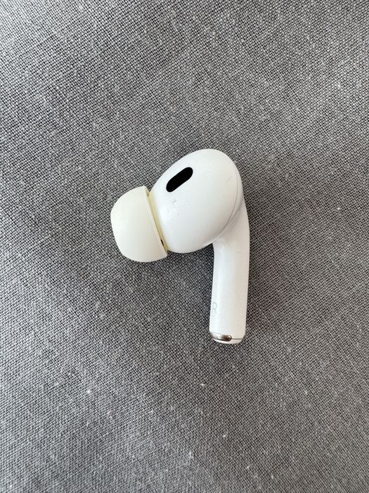 純正 AirPods Pro 2 (Lightning) airpods pro 2 lightning - наушники и аксессуары Киев - OLX.ua