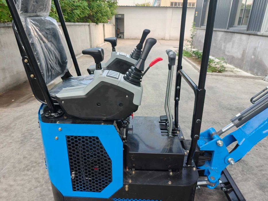 Mini Giratória 1000kg 1 TON motor Diesel KOOP