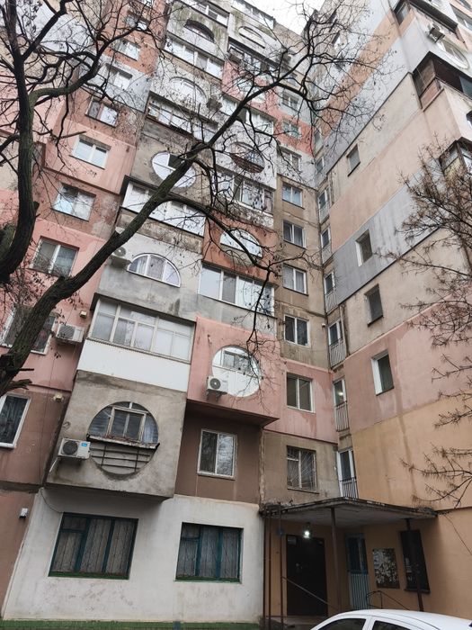 Продаю 1 кімнатну квартиру. Космонавтів. Електронна