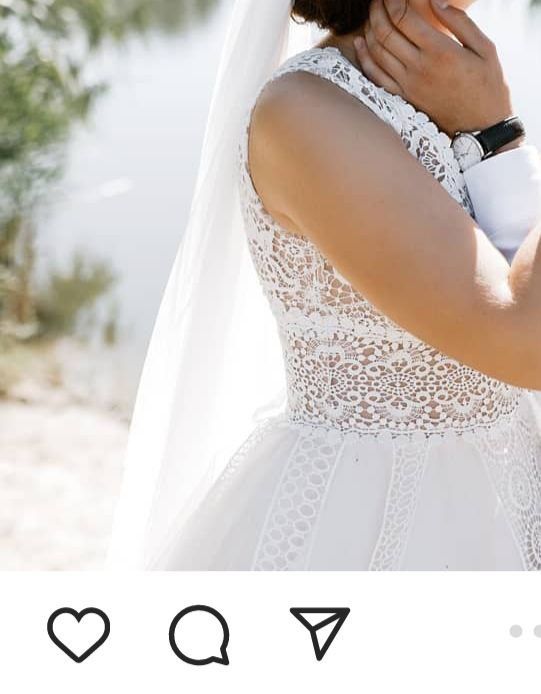Весільна сукня...