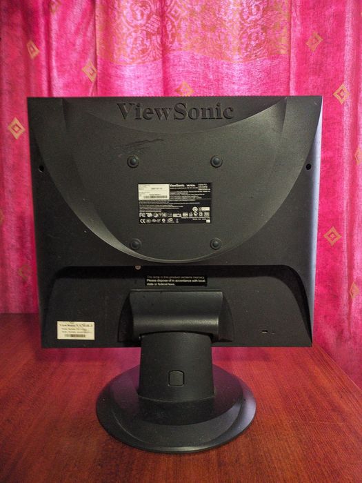 Монітор ViewSonic VA703b