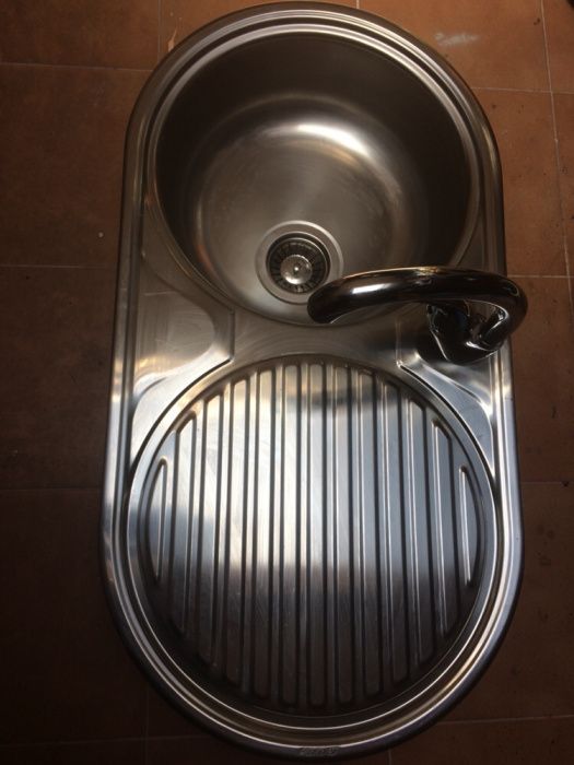 Cuba de Cozinha com misturador