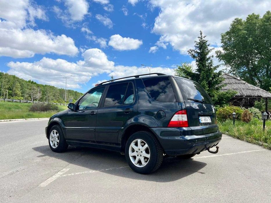 Mercedes-Benz M-Class 2002