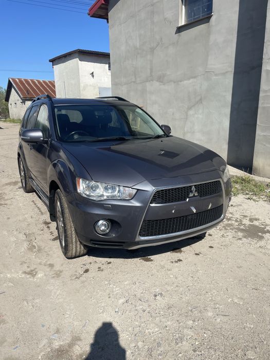 Розборка Mitsubishi Outlender XL 2007-2012, Авторозборка, запчастини Мітсубісі Оутлендер 2007- 2012, Кузовні деталі.