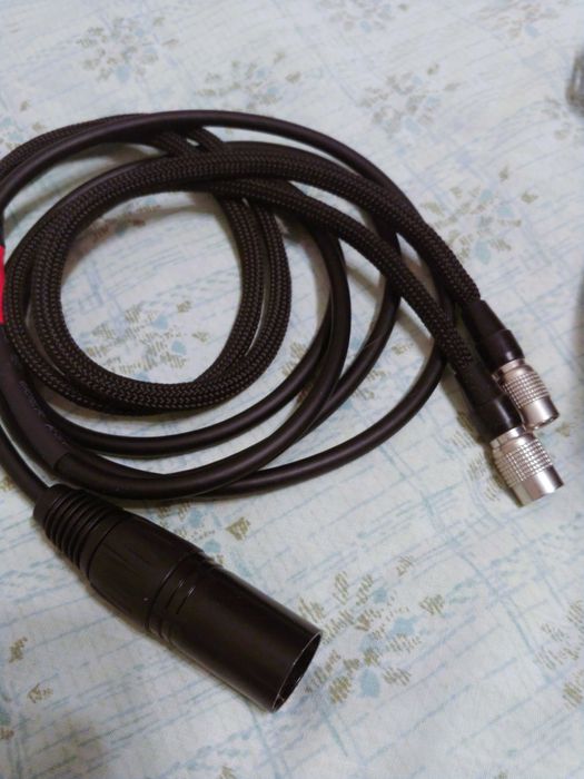 Mr Speakers Ether C закриті планари з широкою сценою, легкі та зручні