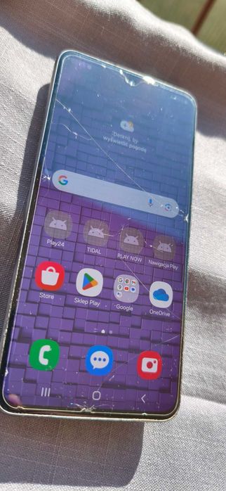 Samsung Galaxy S21 FE 5G (model SM-G990B/DS) – Graphite, 128 GB