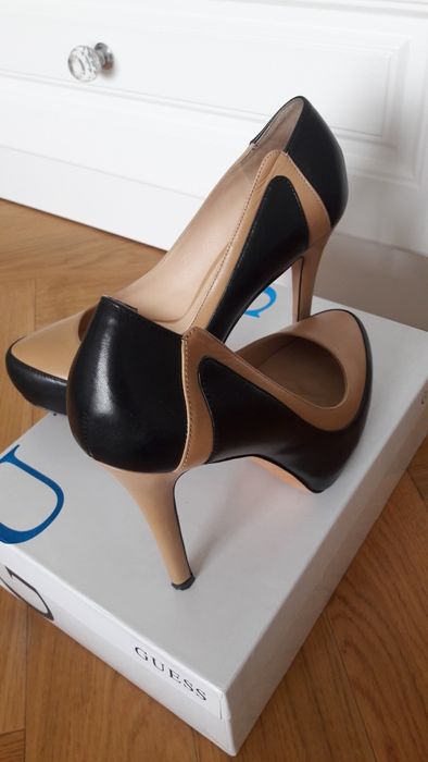 Guess Marcianno 38 szpilki  całe skórzane czarne nude piękne jak nowe