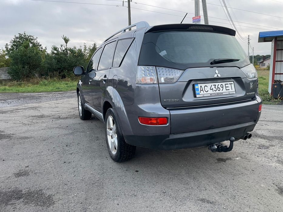 Аутлендер 2,2 дизель