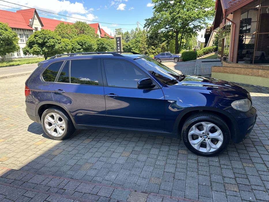 Продам BMW X5 e70