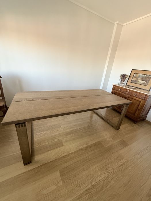 Mesa de jantar IKEA  ||  MÖRBYLÅNGA