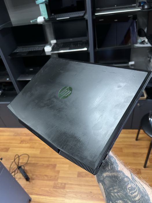 Игровой ноутбук HP nvidia 1050Ti.