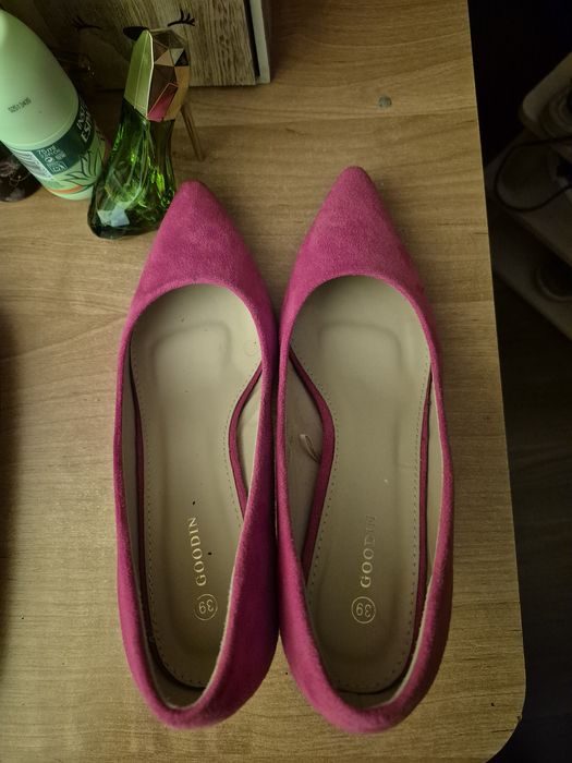 Buty Szpilki w rozmiarze 39