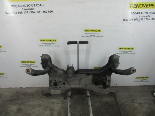 Charriot frente FORD Focus II (DA_)